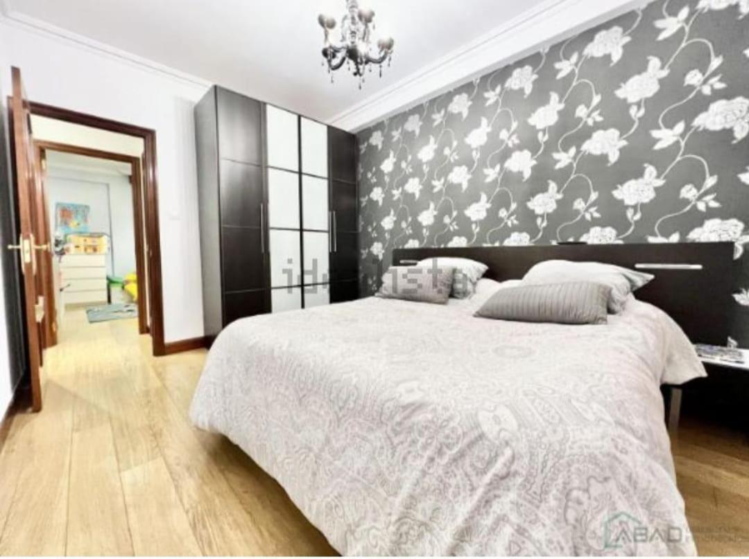 Santuchu Apartamento Elegante Con Wifi Bilbao Extérieur photo