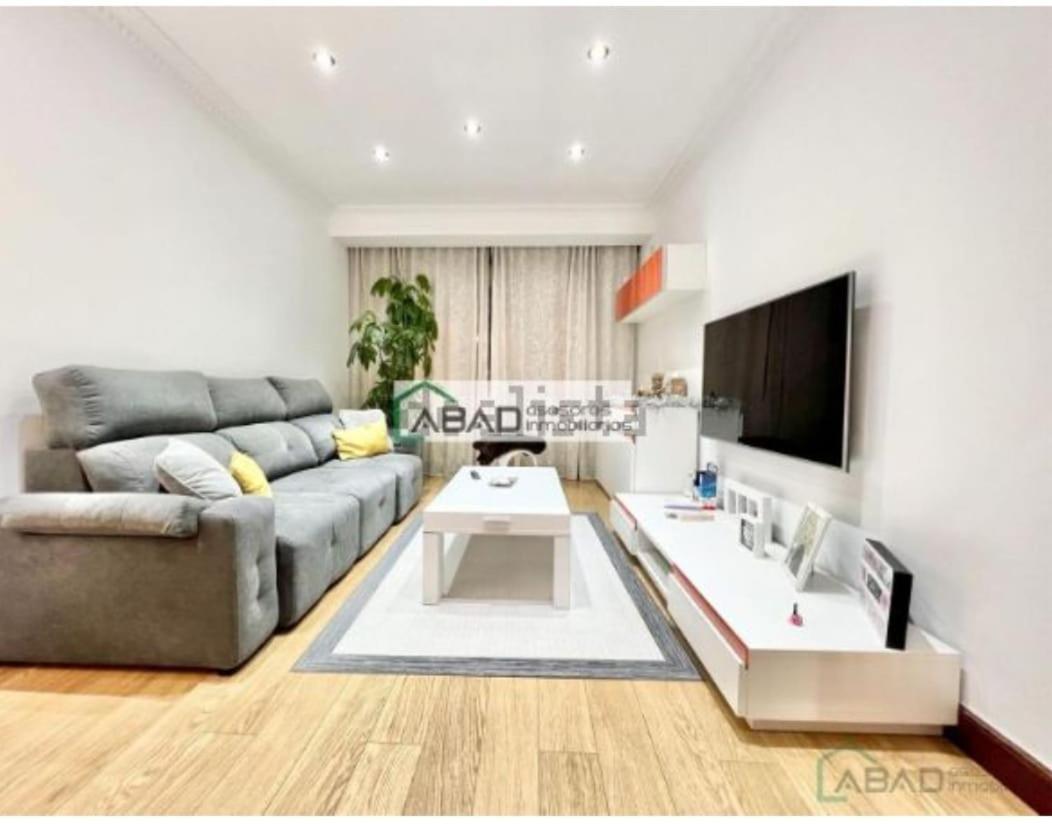Santuchu Apartamento Elegante Con Wifi Bilbao Extérieur photo